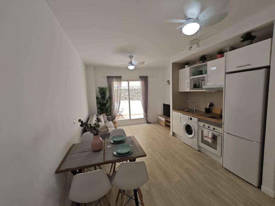 Encantador Apto Malaga-Centro. المظهر الخارجي الصورة
